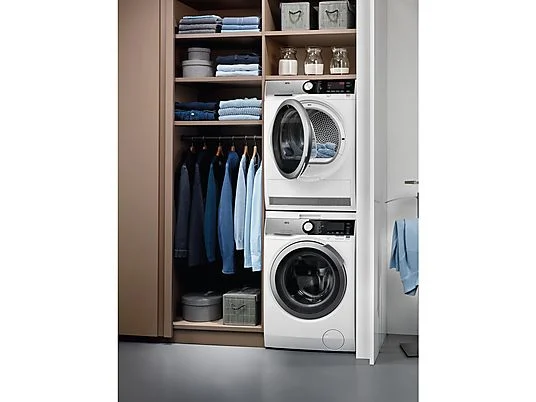 AEG 8000 AbsoluteCare T8DE86685 warmtepompdroger met AbsoluteCare®, SensiDry®, ProSense®, Inverter motor en 8 kg laadvermogen in witte uitvoering.