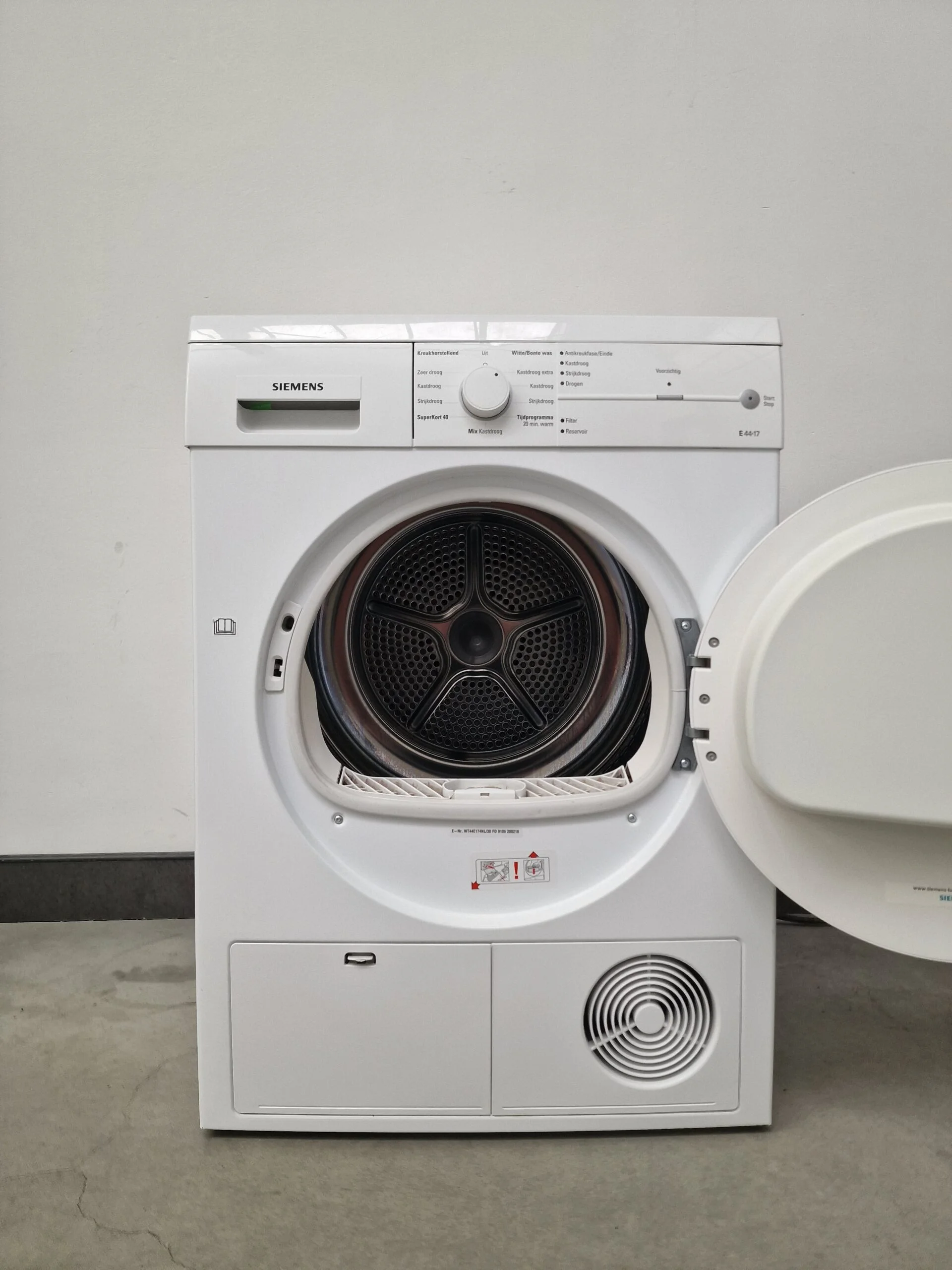 Siemens WT44E174NL condensdroger 7 kg met softDry
