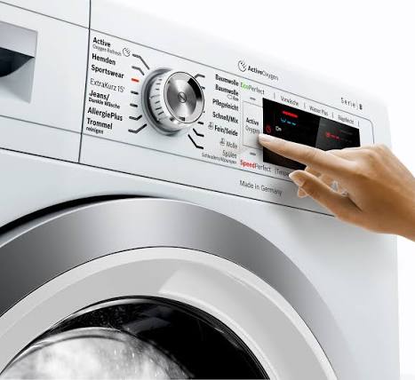 Bosch Serie 6 WAT28770EX wasmachine 8 kg 1400 toeren met ActiveOxygen
