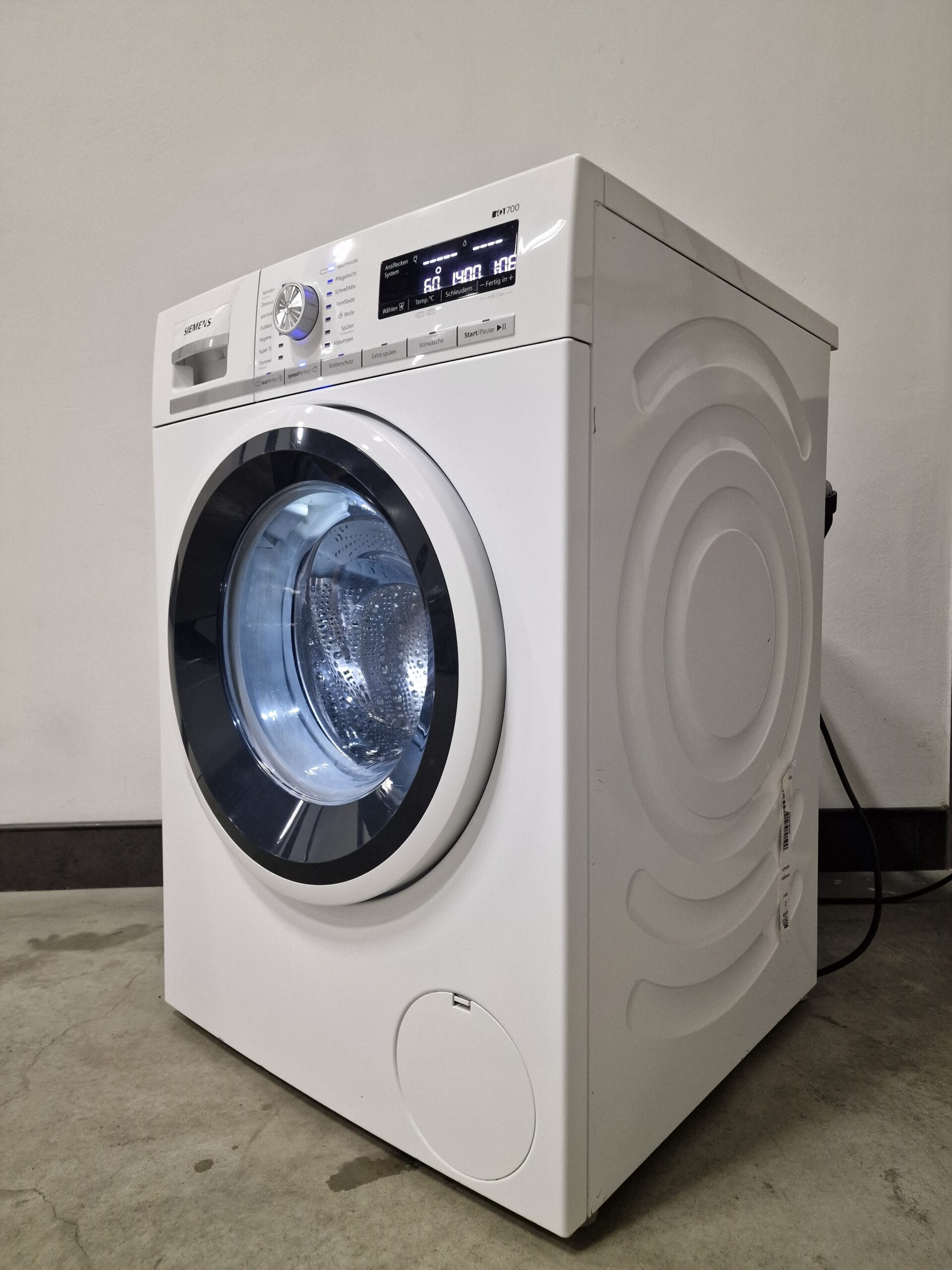 Siemens iQ700 WM14W5ECO witte wasmachine 8 kg 1400 toeren met iQdrive en speedPerfect