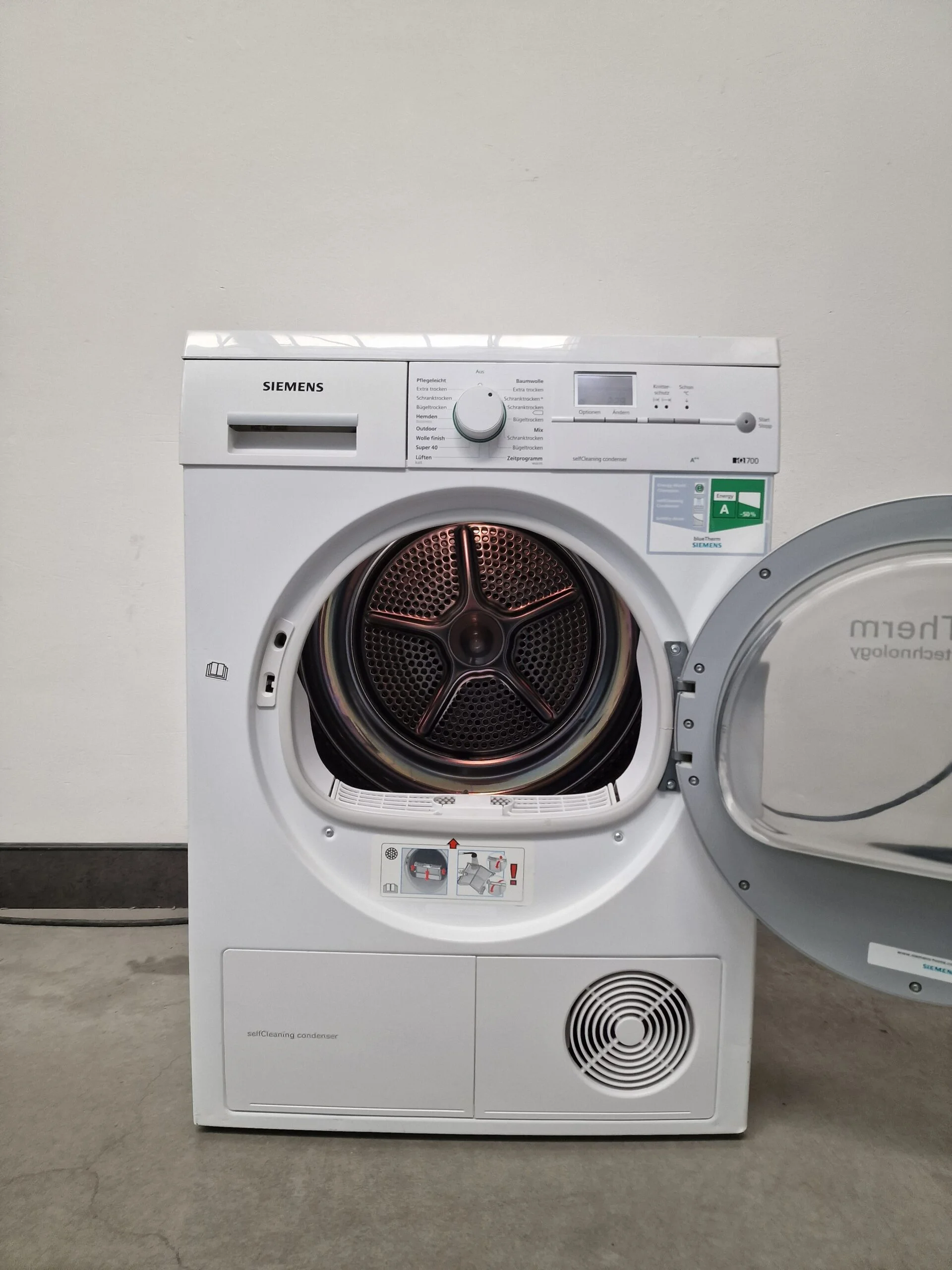 Siemens iQ700 WT46W5M2 witte warmtepompdroger 7 kg met SelfCleaning Condenser en autoDry