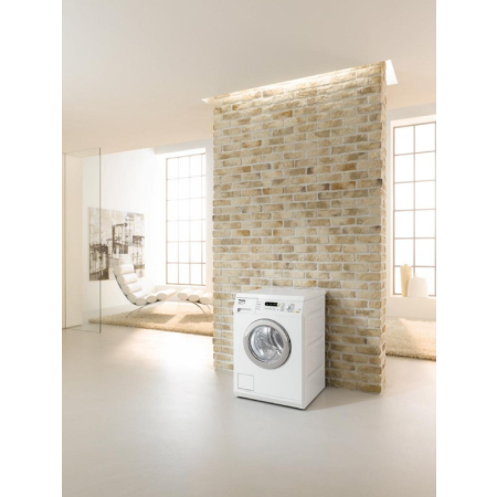 Miele W5825 wasmachine 7 kg 1600 toeren met SoftCare honingraattrommel